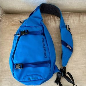 Patagonia Atom 8L, blue